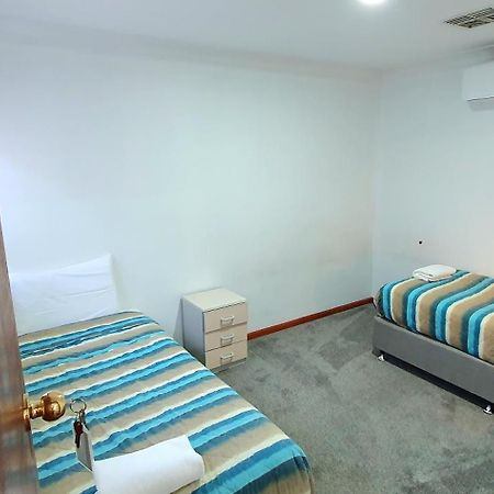 年轻人淘金汽车旅馆 扬 外观 照片